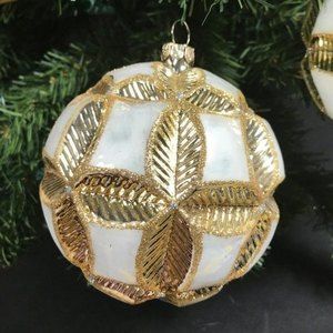 1 Vintage German jumbo glass round geometric poinsettia flower Ornament unique b